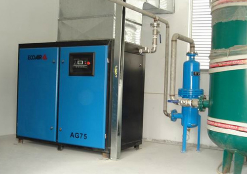 ��ˎ�Sֱ�ݗU�Չ��C